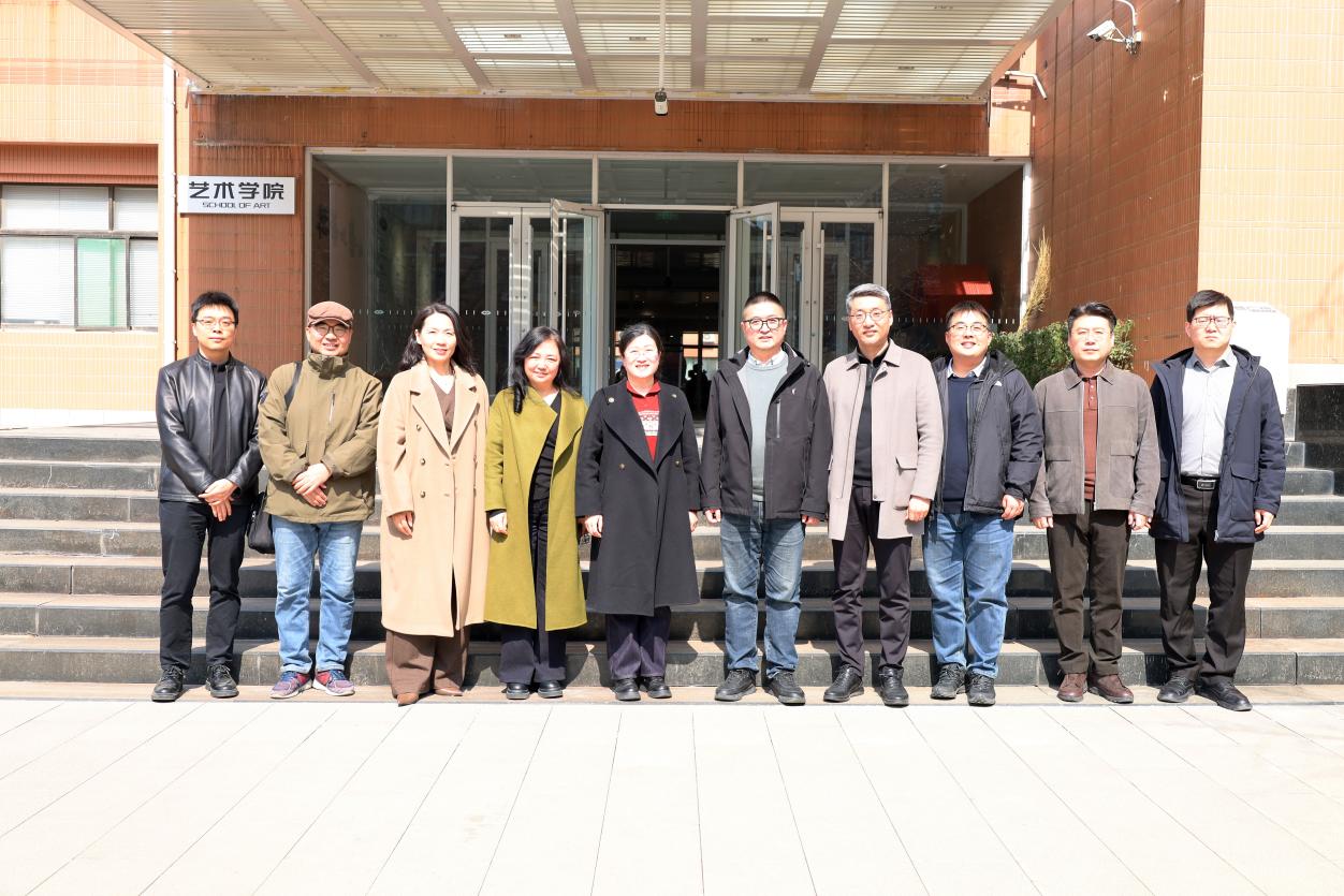 67c3e60560cbf5131b14e6d6b1a2e076